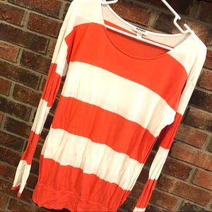 Long sleeve color block tee